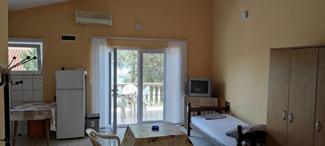 Apartmani Jovanovic Luštica Extérieur photo